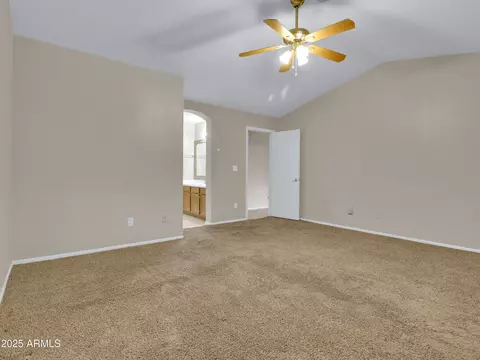 3015 W Patrick Ln, Phoenix, AZ 85027 photo 9