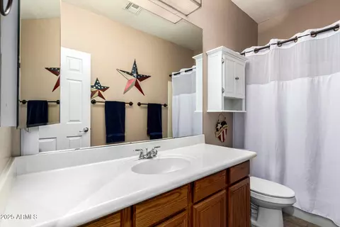 Bath - 9822 E Lompoc Ave, Mesa, AZ 85209 photo 3 of 4