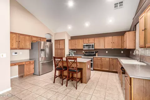 Kitchen - 9822 E Lompoc Ave, Mesa, AZ 85209 photo 1 of 3