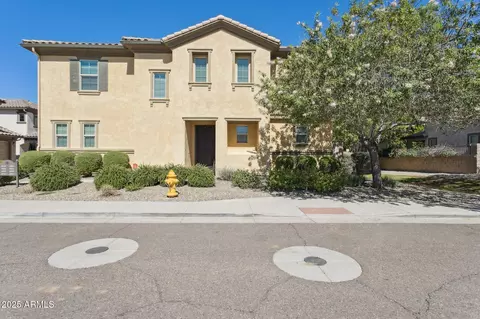 4654 E Tierra Buena Ln, Phoenix, AZ 85032