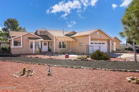 1665 S Mountain View Rd, Cornville, AZ 86325