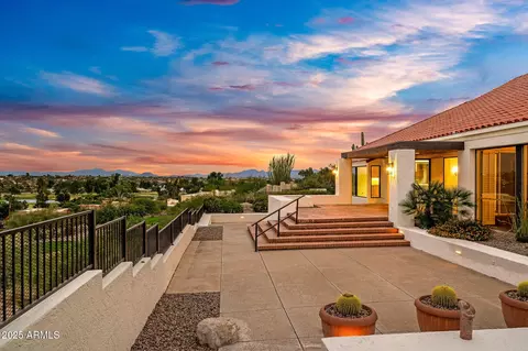 8450 N Nob Hill Dr, Tucson, AZ 85742
