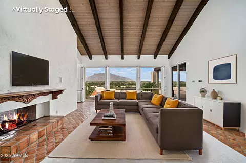 8450 N Nob Hill Dr, Tucson, AZ 85742