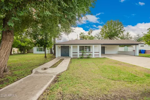 8002 N 5th Ave, Phoenix, AZ 85021