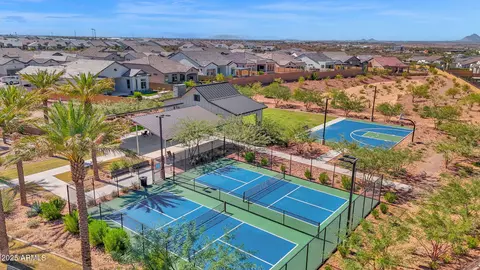 View/Area - 5641 E Sayan St, Mesa, AZ 85215 photo 6 of 10