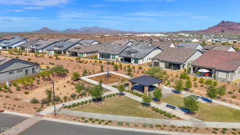 View/Area - 5641 E Sayan St, Mesa, AZ 85215 photo 3 of 10
