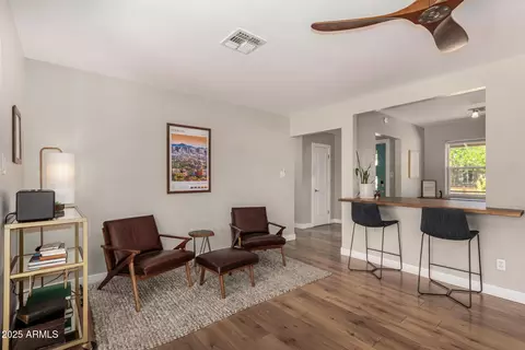 Living - 1017 E Rose Ln, Phoenix, AZ 85014 photo 4 of 4