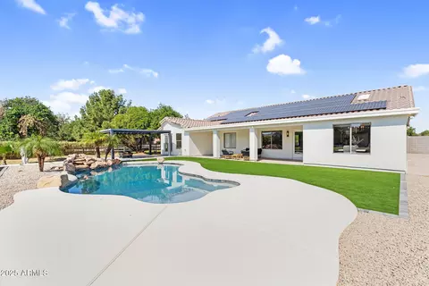 Exterior - 18047 E Vencino St, Gilbert, AZ 85298 photo 5 of 14