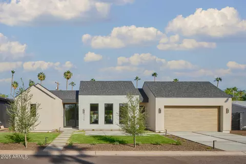 Exterior - 4215 N 34th St, Phoenix, AZ 85018 photo 3 of 3