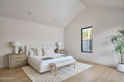 Bedroom - 4215 N 34th St, Phoenix, AZ 85018 photo 1 of 2