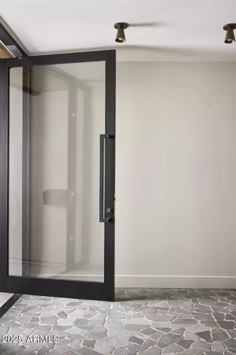 Entry Way - 4215 N 34th St, Phoenix, AZ 85018 photo 1 of 1