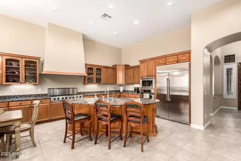 Kitchen - 8034 E Sugarloaf Cir, Mesa, AZ 85207 photo 3 of 4