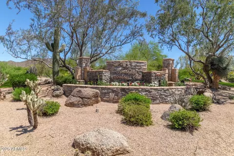 View/Area - 8034 E Sugarloaf Cir, Mesa, AZ 85207 photo 13 of 17