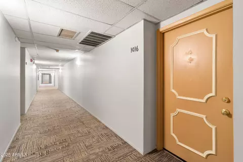 Entry Way - 3033 E Devonshire Ave #1016, Phoenix, AZ 85016 photo 1 of 4