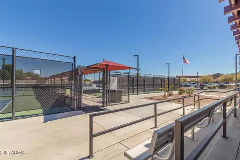 View/Area - 4613 E Walnut Rd, Gilbert, AZ 85298 photo 2 of 4