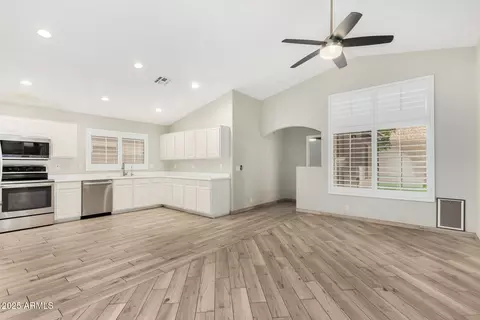 3942 E Agave Rd, Phoenix, AZ 85044 photo 10