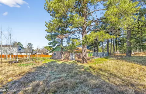 2283 E Chisholm Trl, Flagstaff, AZ 86005 photo 3