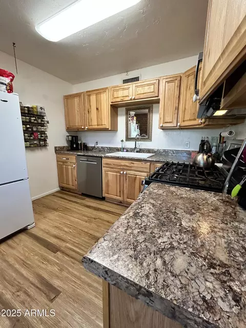 2283 E Chisholm Trl, Flagstaff, AZ 86005 photo 6