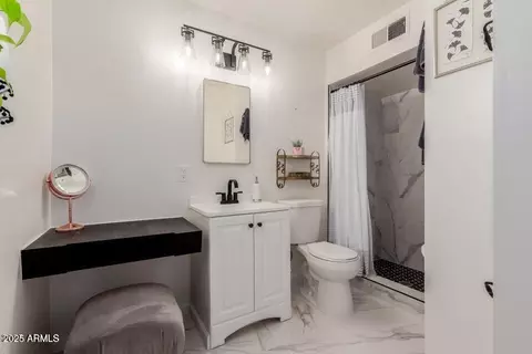 Bath - 936 E 8th Pl, Mesa, AZ 85203 photo 1 of 2