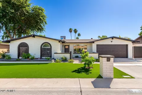 2811 W Rosewood Dr, Chandler, AZ 85224