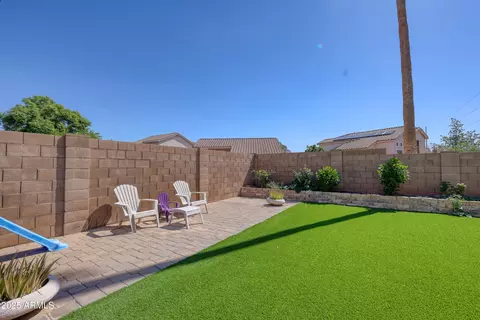 Exterior - 3211 E Menadota Dr, Phoenix, AZ 85050 photo 10 of 15
