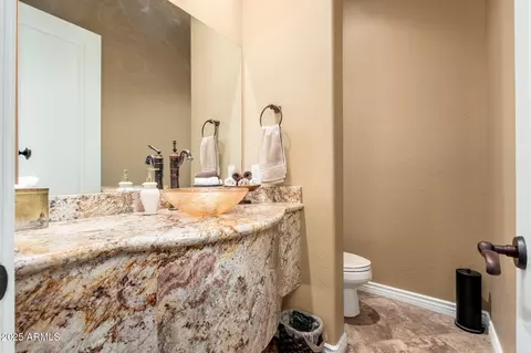 213 E Summerside Rd, Phoenix, AZ 85042 photo 18