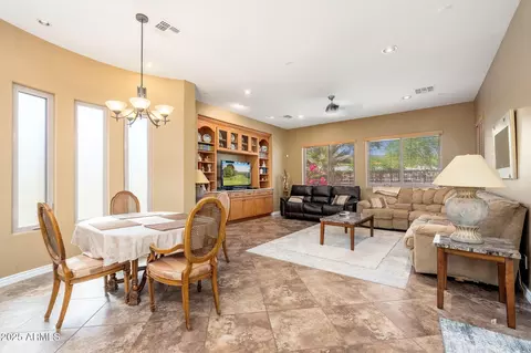 213 E Summerside Rd, Phoenix, AZ 85042 photo 15