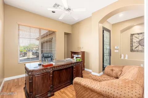 213 E Summerside Rd, Phoenix, AZ 85042 photo 4