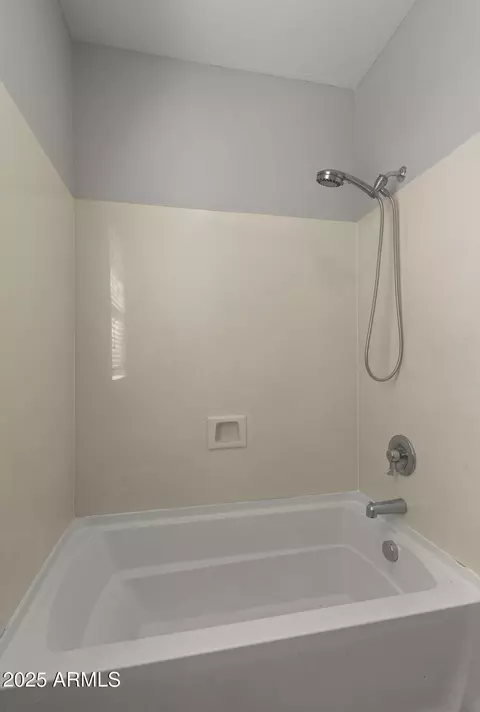 Bath - 10220 E Talameer Ave, Mesa, AZ 85212 photo 3 of 7