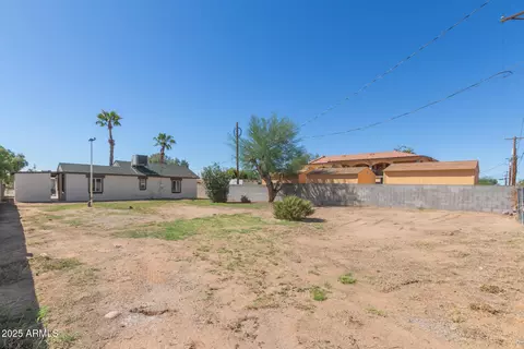 Exterior - 8022 E 1st Ave, Mesa, AZ 85208 photo 2 of 5