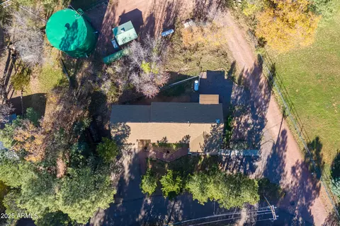 8096 W Parkinson Dr, Pine, AZ 85544 photo 6