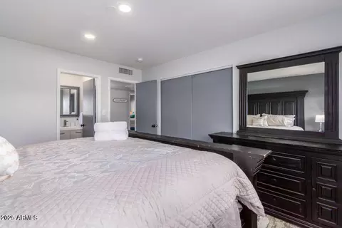 Bedroom - 2939 E Corrine Dr, Phoenix, AZ 85032 photo 3 of 6