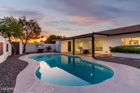 Exterior - 2939 E Corrine Dr, Phoenix, AZ 85032 photo 7 of 14