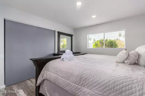 Bedroom - 2939 E Corrine Dr, Phoenix, AZ 85032 photo 2 of 6