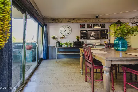 Dining - 353 E Thomas Rd #C307, Phoenix, AZ 85012 photo 2 of 3