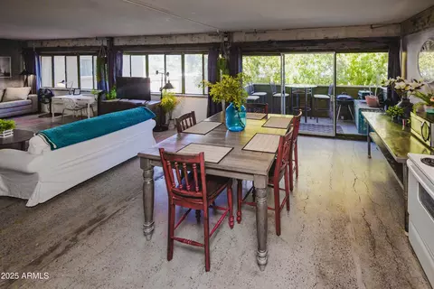 Dining - 353 E Thomas Rd #C307, Phoenix, AZ 85012 photo 1 of 3