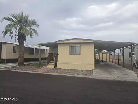 5747 W Missouri Ave #38, Glendale, AZ 85301