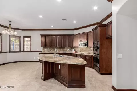 Kitchen - 8724 E Hillview St, Mesa, AZ 85207 photo 3 of 3