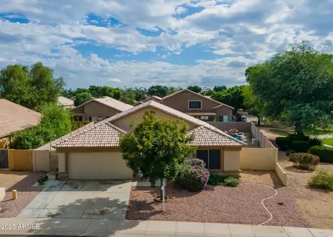 5277 W Bryce Ln, Glendale, AZ 85301