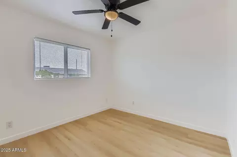 Bedroom - 6718 N 30th Ave, Phoenix, AZ 85017 photo 4 of 4
