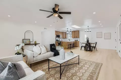 Living - 6718 N 30th Ave, Phoenix, AZ 85017 photo 3 of 5