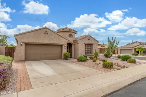 Exterior - 10831 E Sylvan Ave, Mesa, AZ 85212 photo 2 of 8