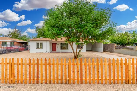 6236 W Maryland Ave, Glendale, AZ 85301