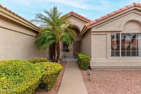 10621 E Halley Dr, Sun Lakes, AZ 85248