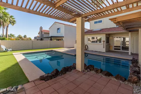 Exterior - 4652 E Piedmont Rd, Phoenix, AZ 85044 photo 4 of 10