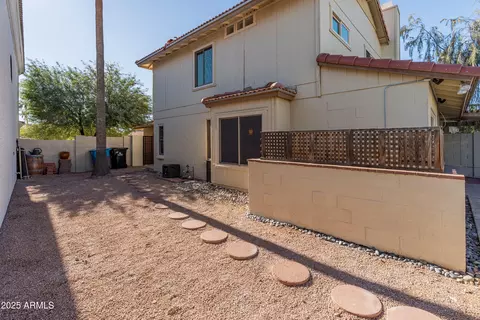 Exterior - 4652 E Piedmont Rd, Phoenix, AZ 85044 photo 9 of 10