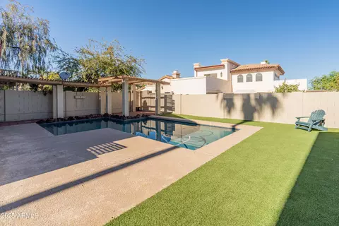 Exterior - 4652 E Piedmont Rd, Phoenix, AZ 85044 photo 7 of 10