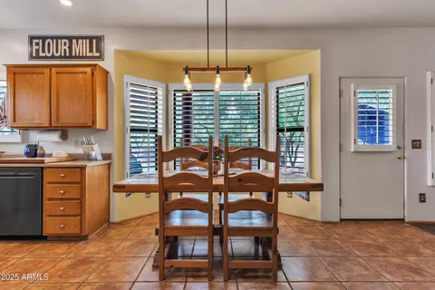 Dining - 613 S Val Vista Rd, Apache Junction, AZ 85119 photo 2 of 2
