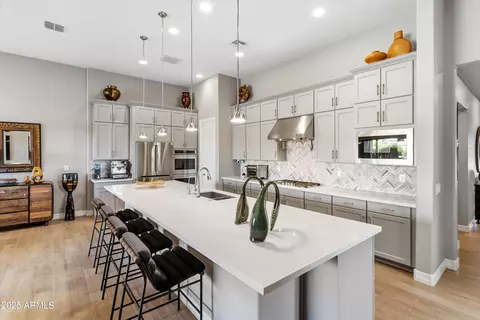 23004 N 73rd Pl, Scottsdale, AZ 85255