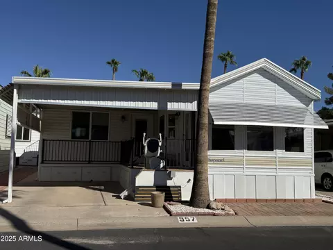 957 Oxide Dr, Apache Junction, AZ 85119